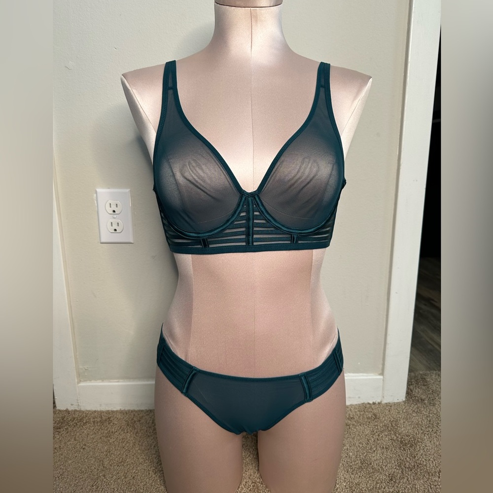 Green mesh set
